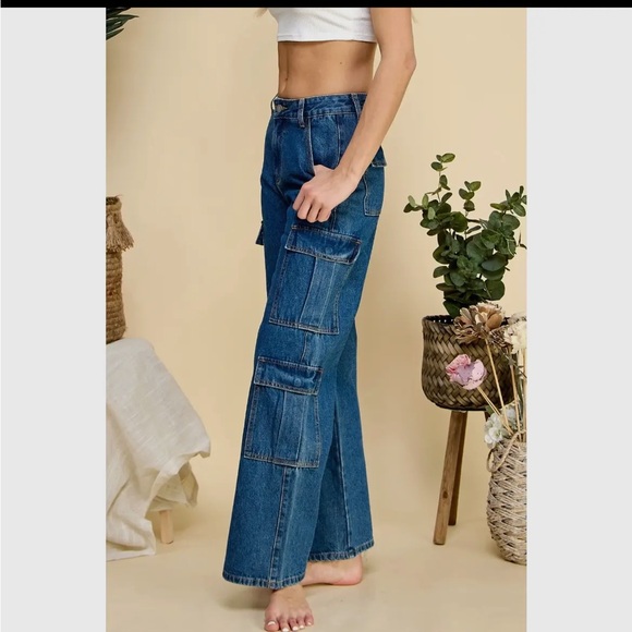 364. 4 Cargo Pockets, Cargo Jeans, Various Sizes - Picture 4 of 8